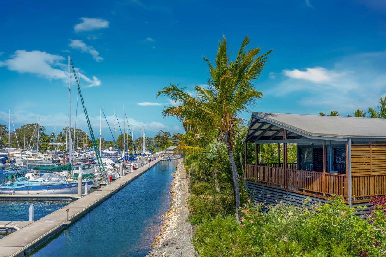 Tin Can Bay Marina Villas Exterior photo