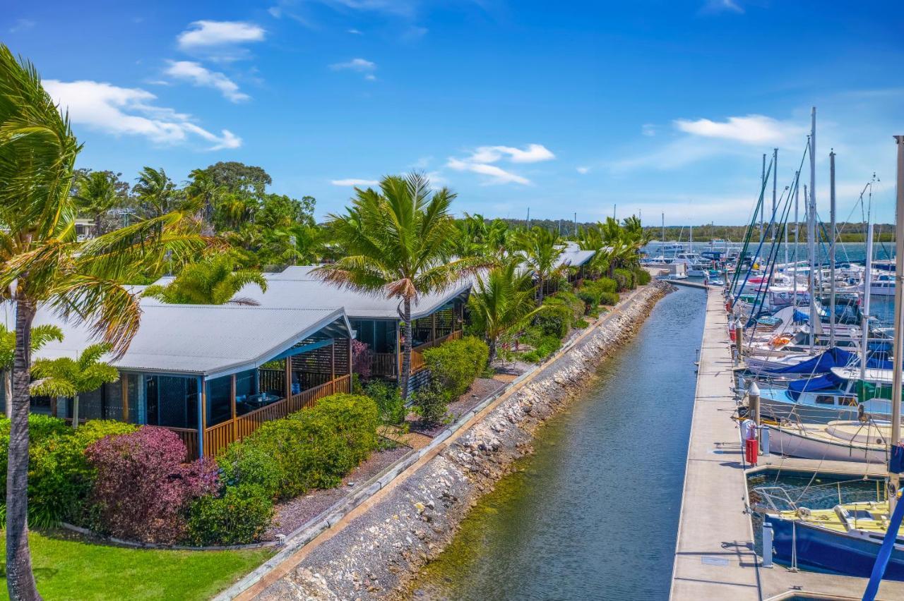 Tin Can Bay Marina Villas Exterior photo