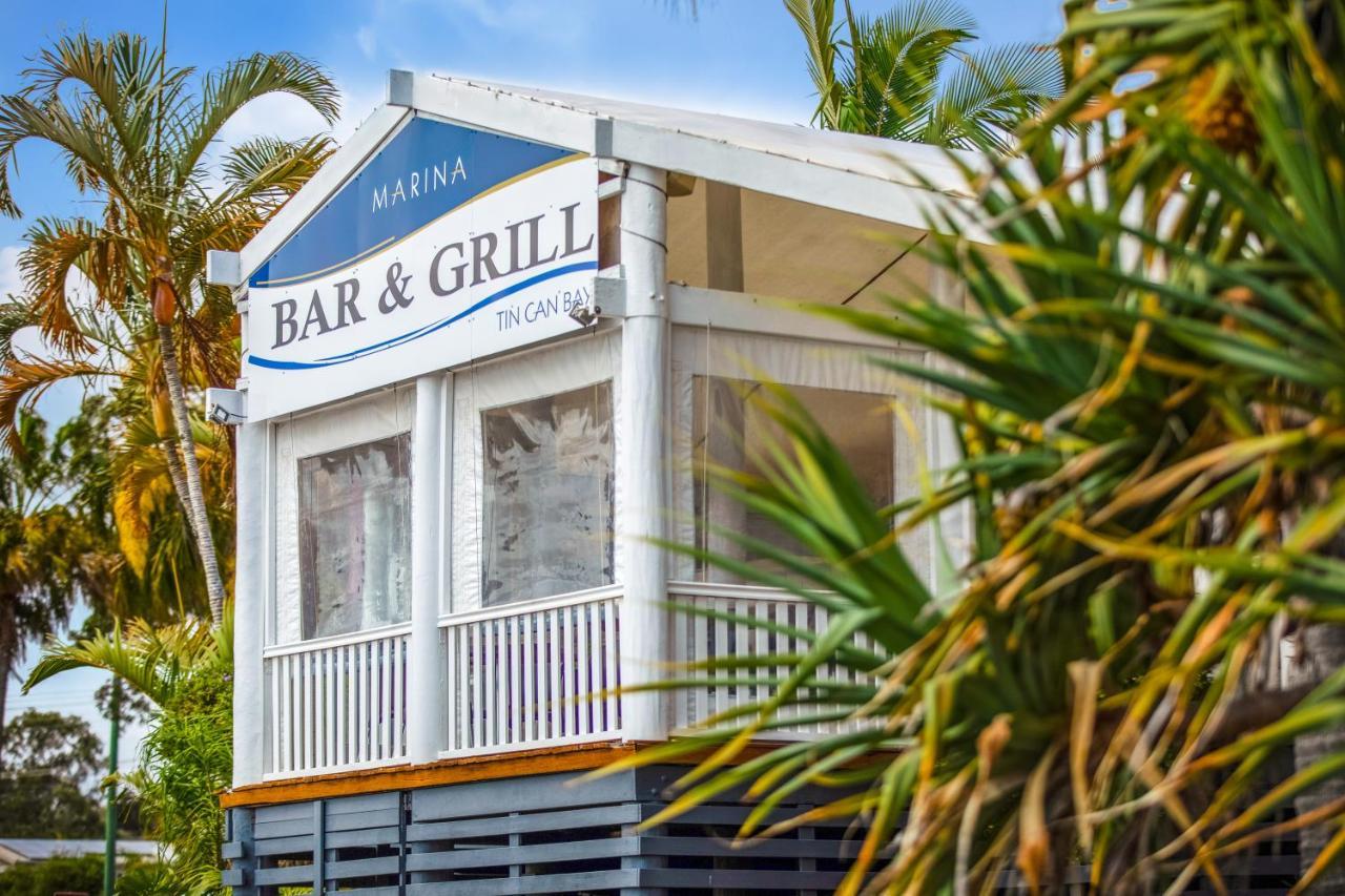 Tin Can Bay Marina Villas Exterior photo