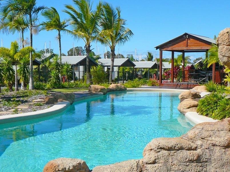 Tin Can Bay Marina Villas Exterior photo